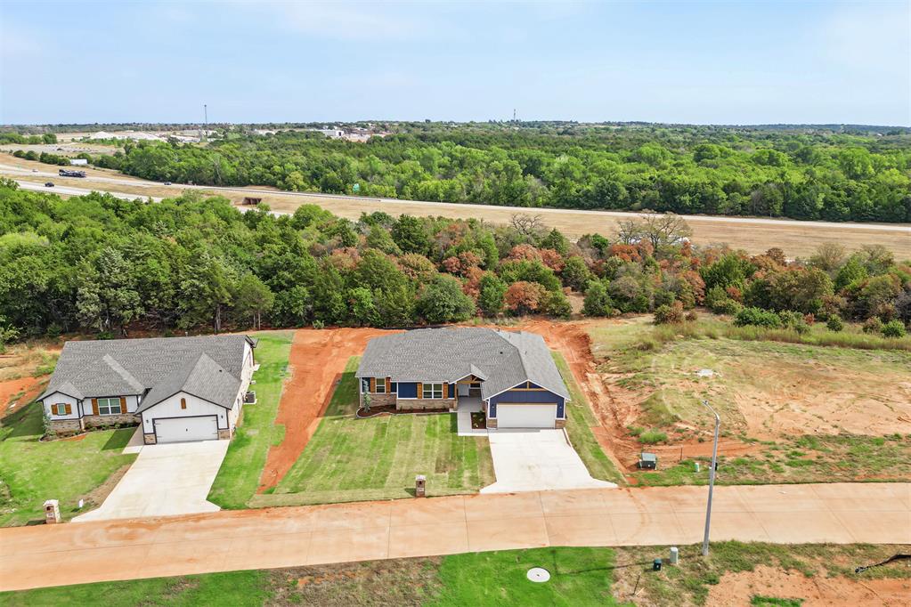 548 Stella Trail Property Photo 44