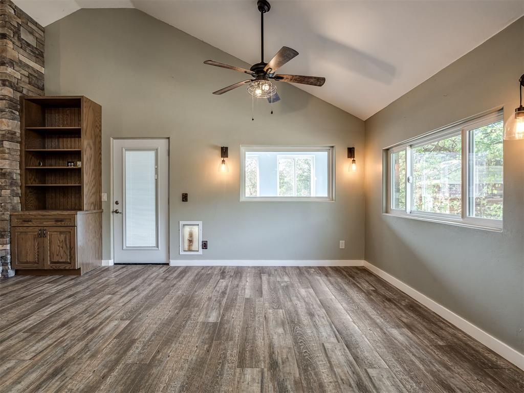 1025 E Triplett Road Property Photo 11
