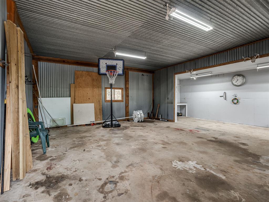 1025 E Triplett Road Property Photo 33