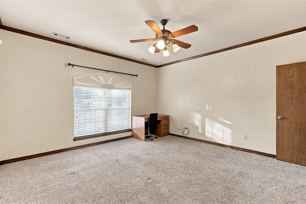 1718 Bridlewood Court Property Photo 14