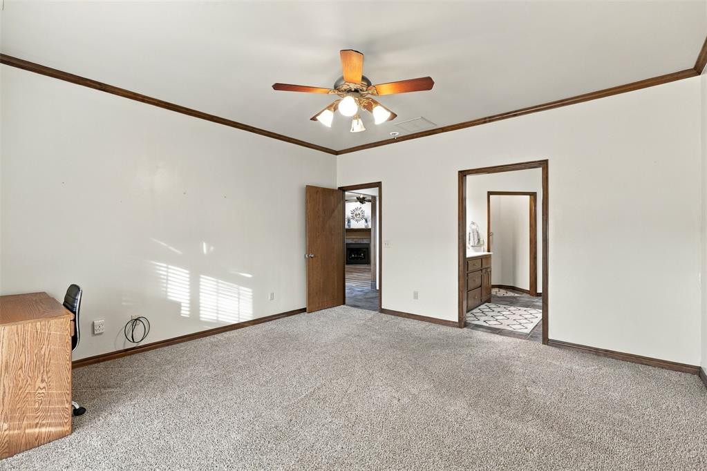 1718 Bridlewood Court Property Photo 15