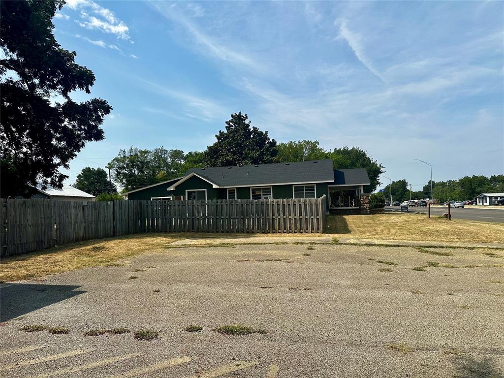 332 N Harrison Street Property Photo 14