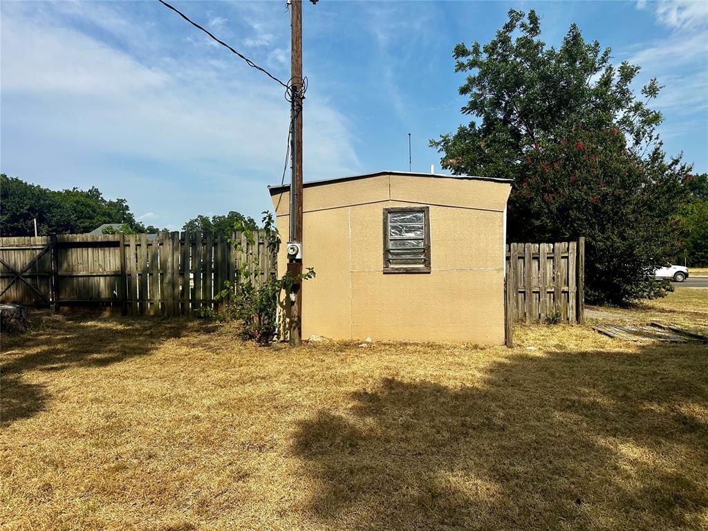 332 N Harrison Street Property Photo 18