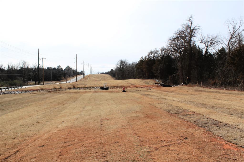 6601 S Post Road Property Photo 12