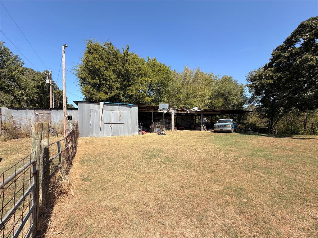 114174 N 3720 Road Property Photo 3