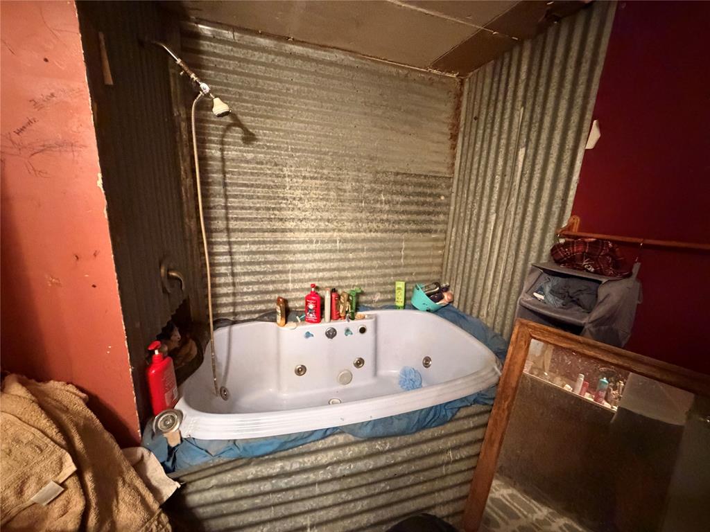 114174 N 3720 Road Property Photo 18