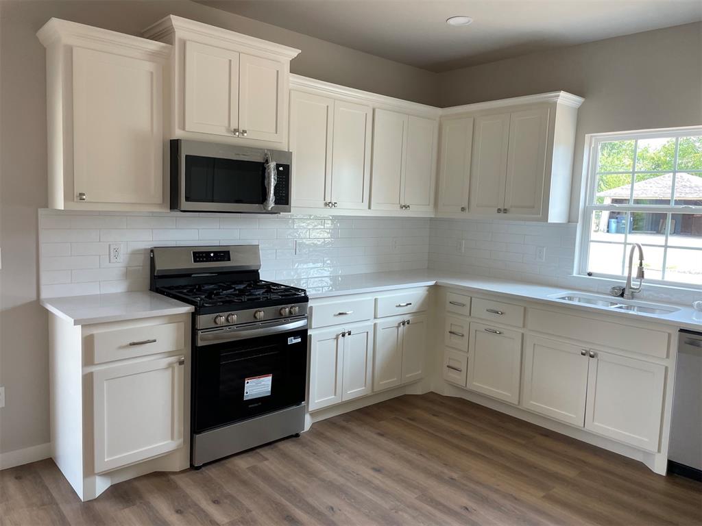 202 W Rosa Street Property Photo 5