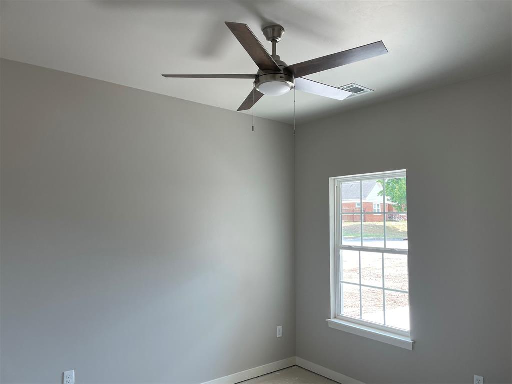 202 W Rosa Street Property Photo 10
