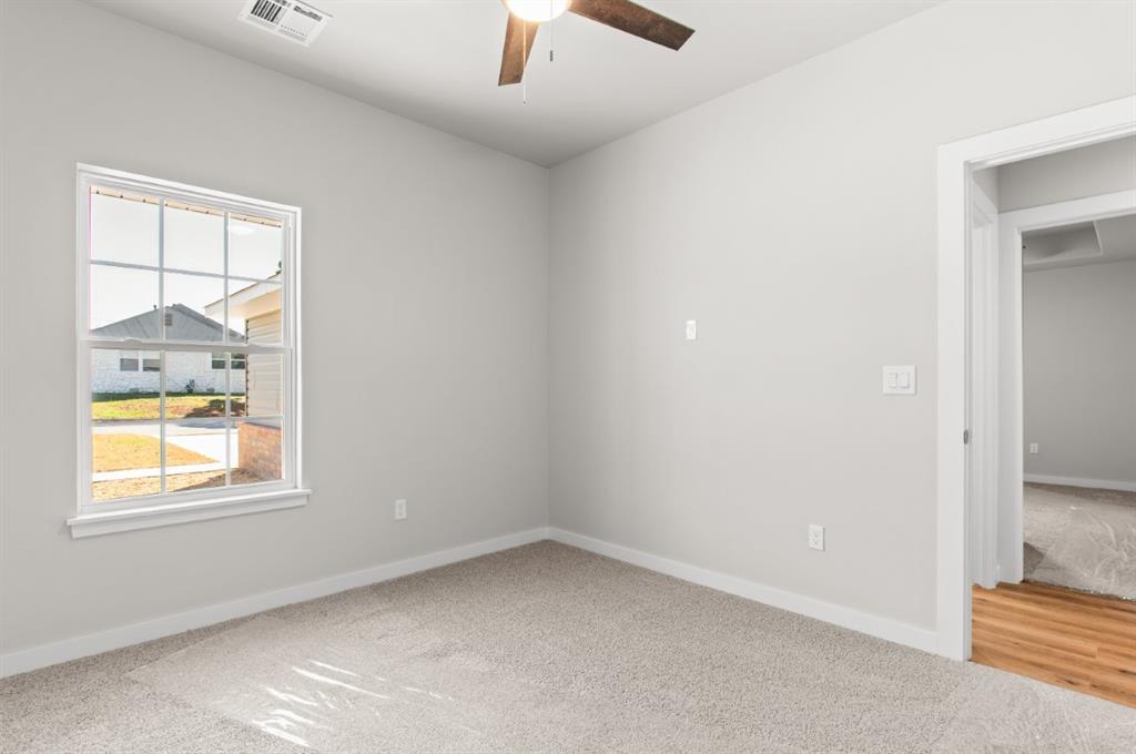 202 W Rosa Street Property Photo 24