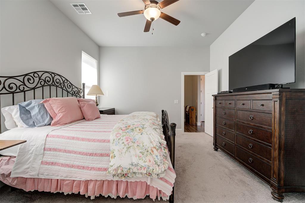 8930 Tall Oaks Drive Property Photo 20