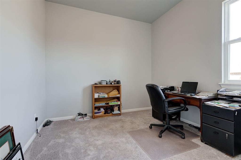 8930 Tall Oaks Drive Property Photo 35