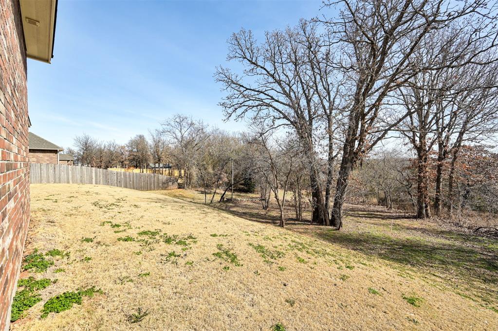 8930 Tall Oaks Drive Property Photo 37