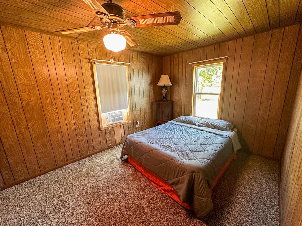306 S 4th Street Property Photo 8