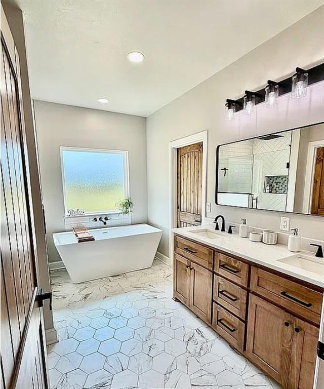 12524 E County Road 1540 Property Photo 13