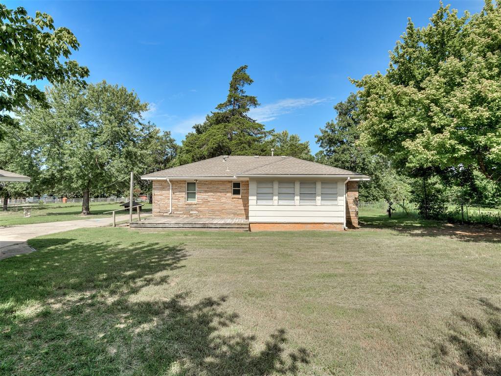 240 N Bobby Mankin Drive Property Photo 15