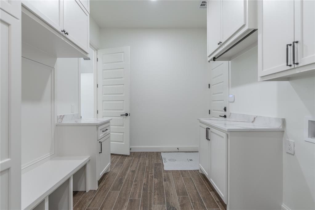 4208 Presley Place Property Photo 23
