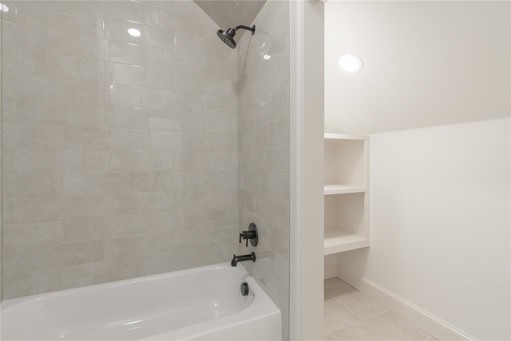 4208 Presley Place Property Photo 41