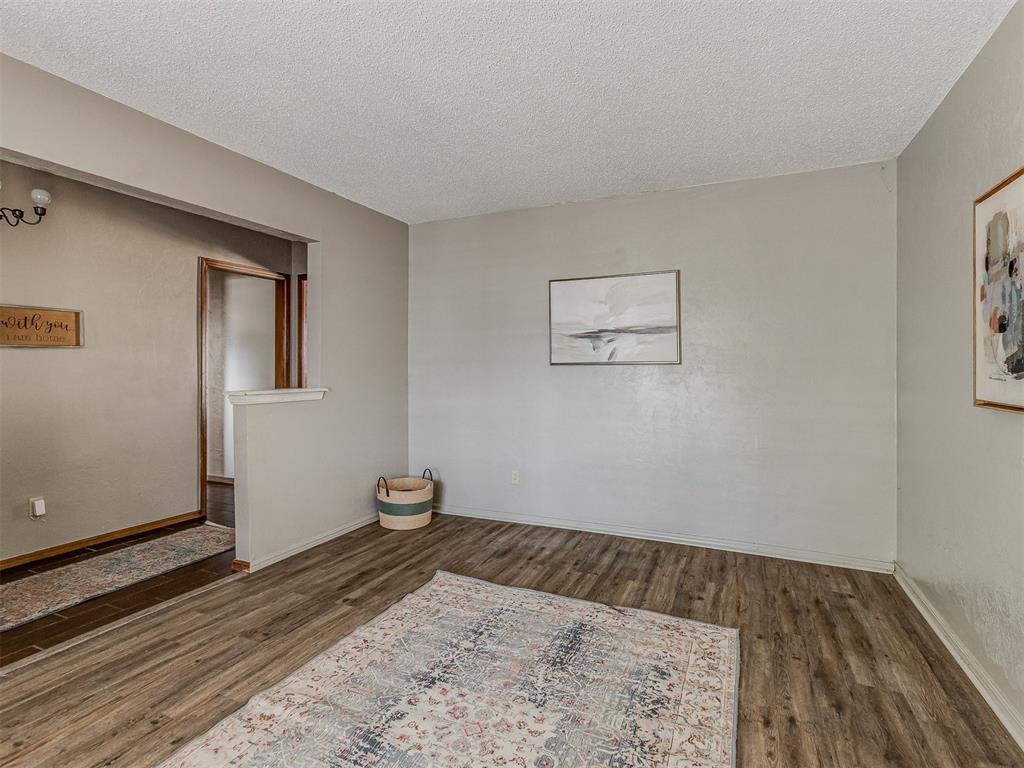 2111 Bellaire Drive Property Photo 12