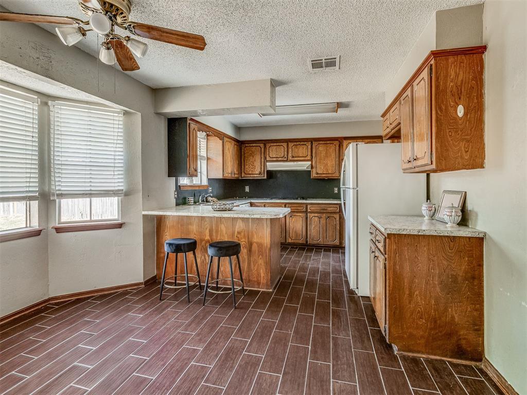 2111 Bellaire Drive Property Photo 16