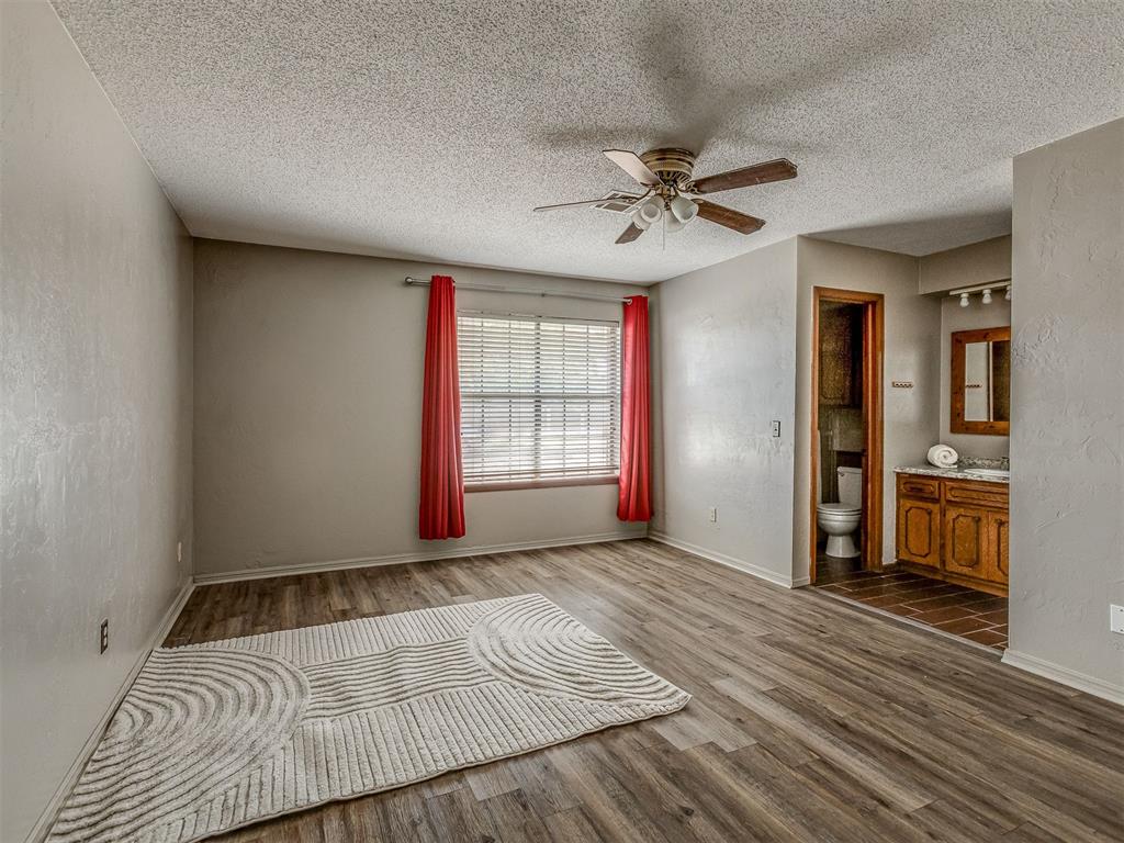 2111 Bellaire Drive Property Photo 22