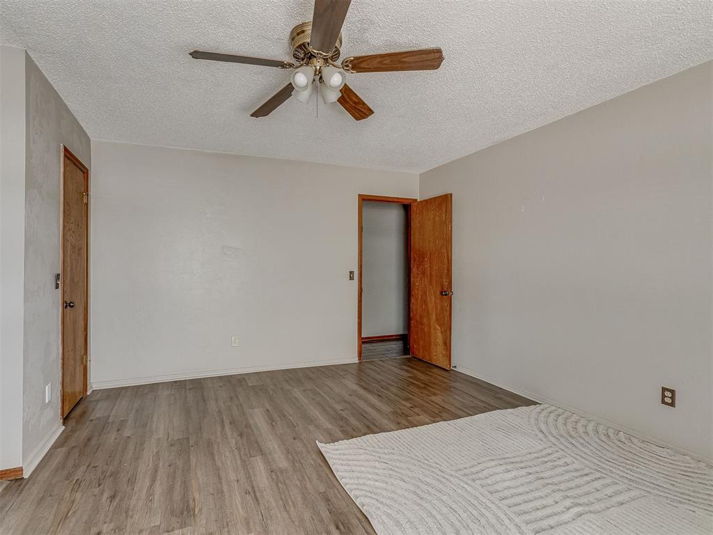 2111 Bellaire Drive Property Photo 25