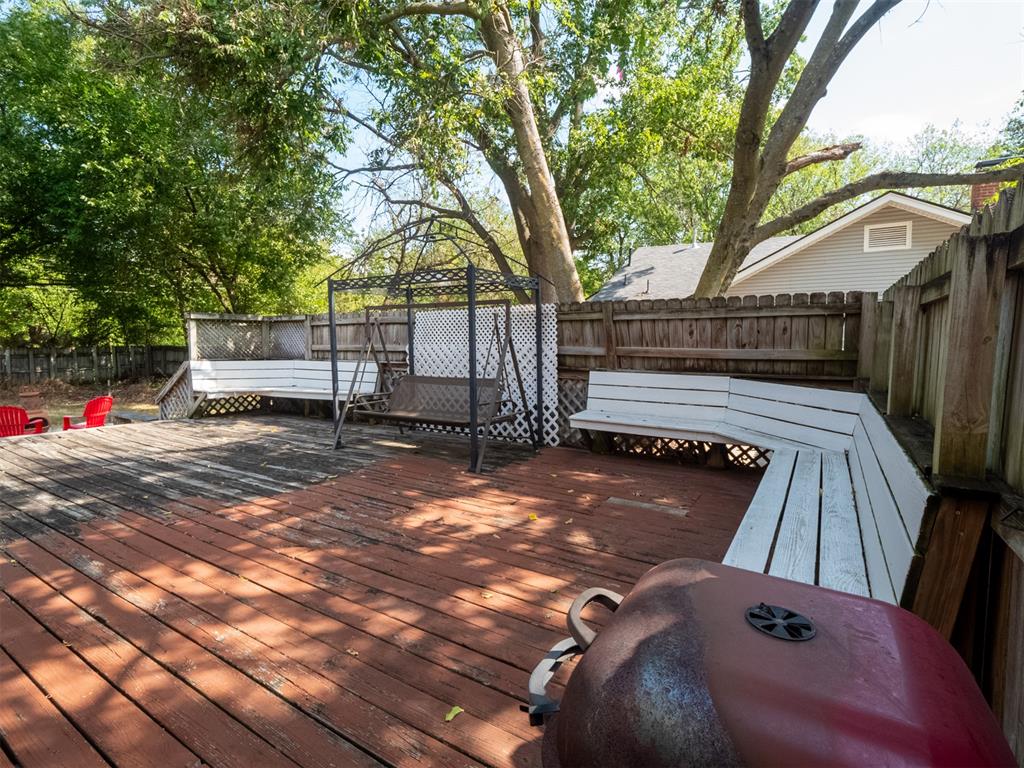 307 E Main Street Property Photo 15