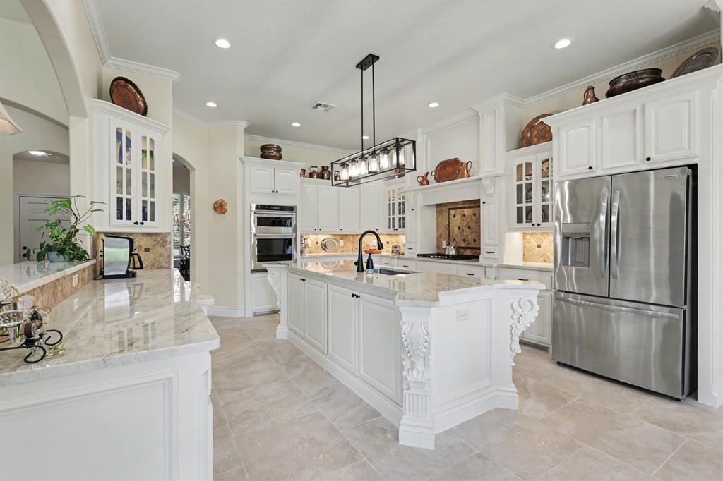 1032 W Camellia Way Property Photo 10