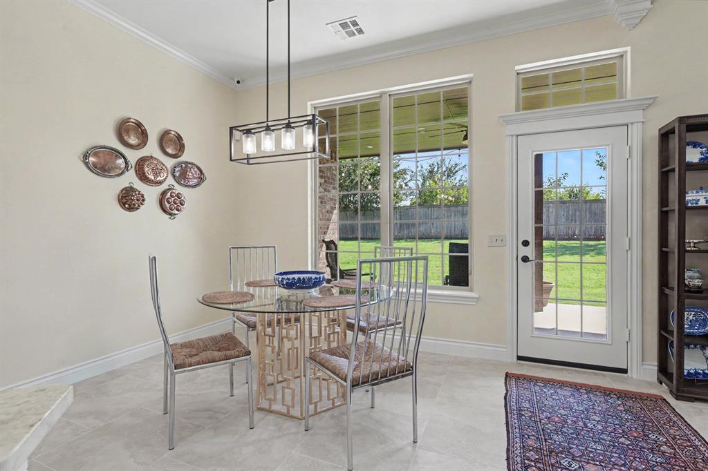 1032 W Camellia Way Property Photo 11