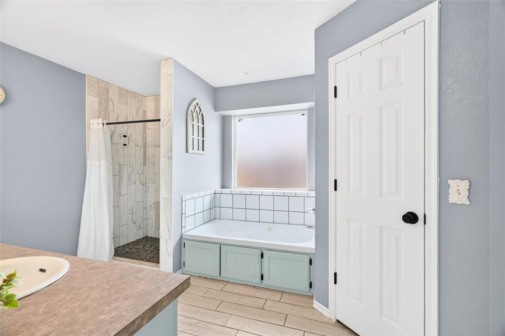 10221 Bradford Way Property Photo 19