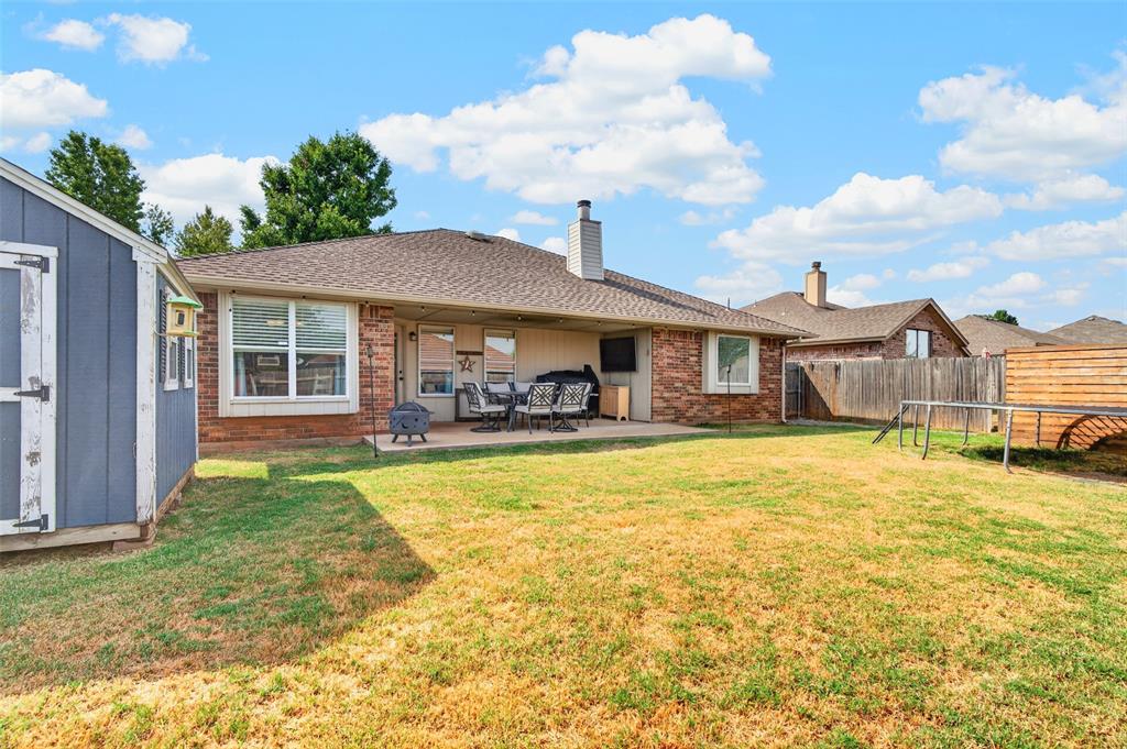 10221 Bradford Way Property Photo 28