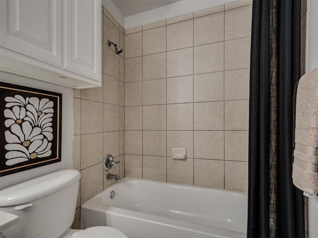 2308 Naples Way Property Photo 24