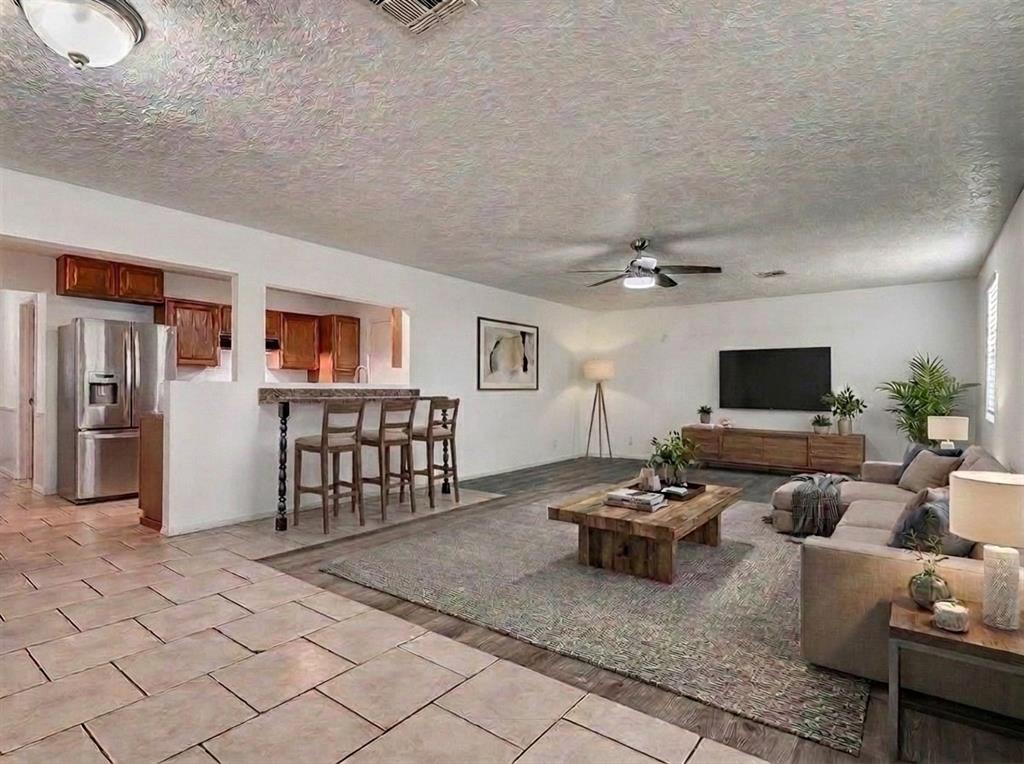 225 Mimosa Drive Property Photo 3