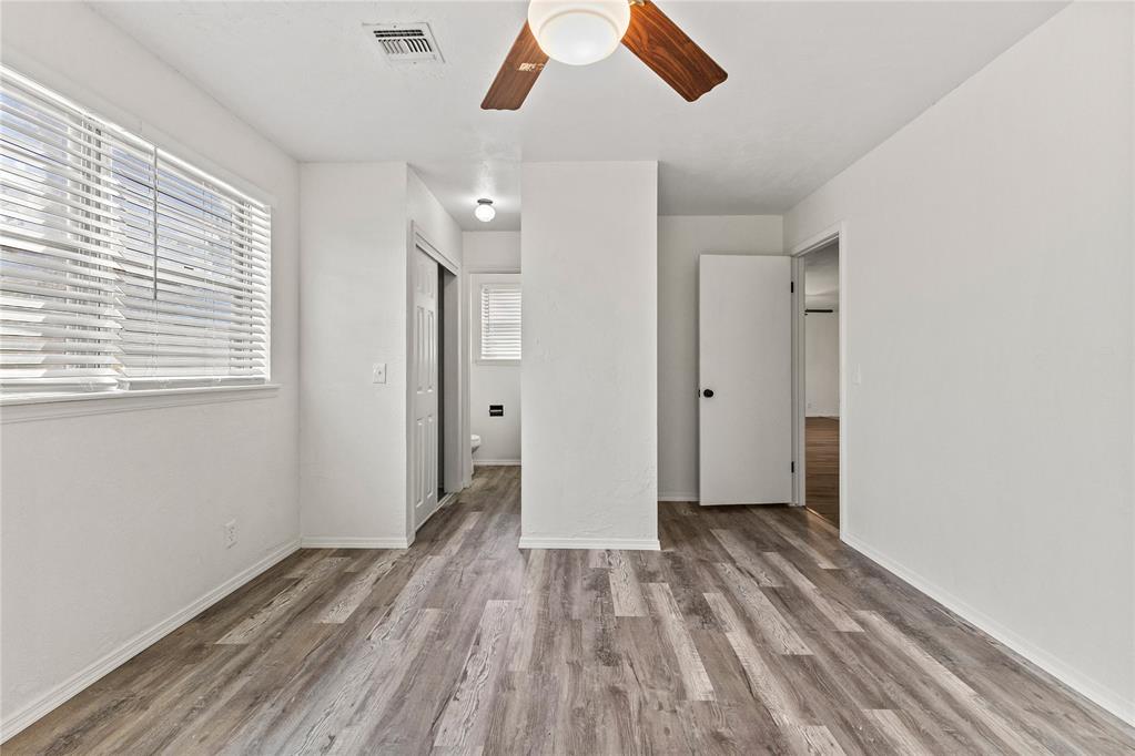 1015 E Kee Street Property Photo 20