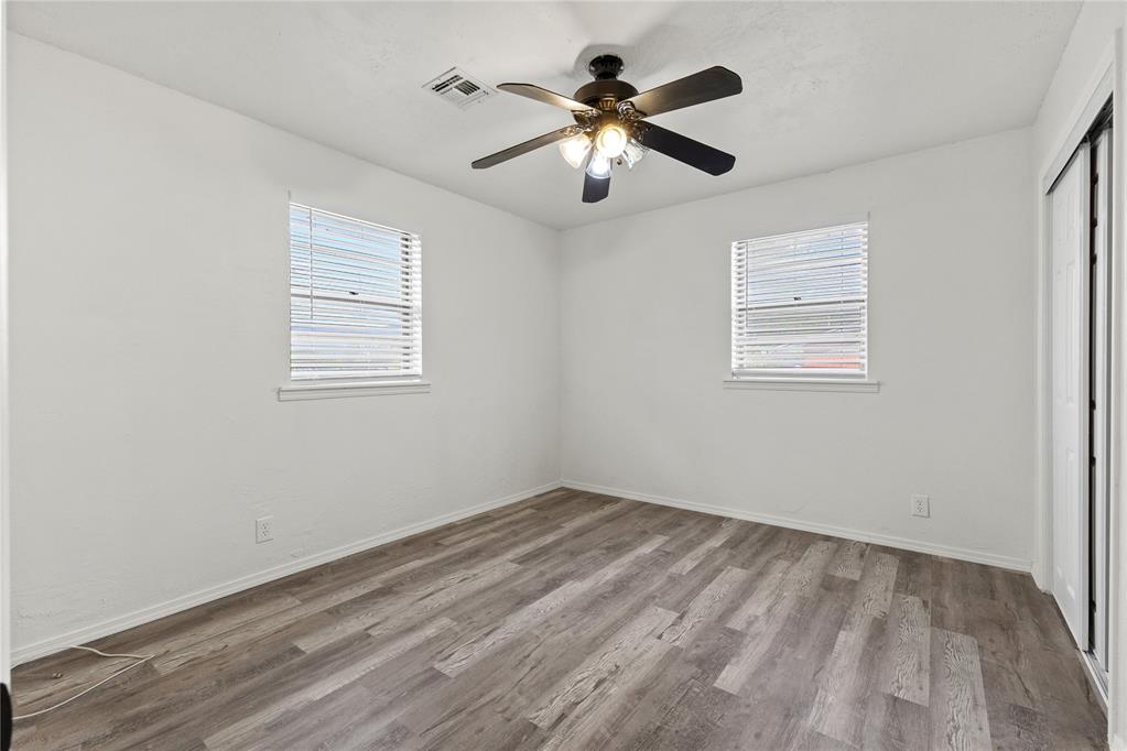 1015 E Kee Street Property Photo 28