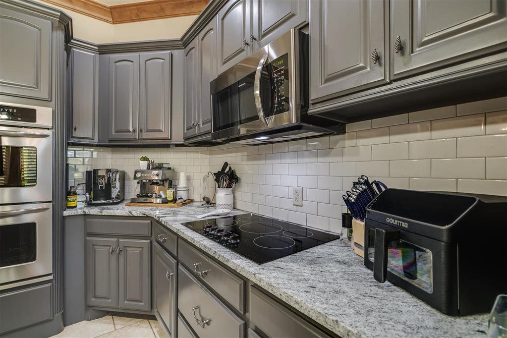 11012 Autumn Road Property Photo 27