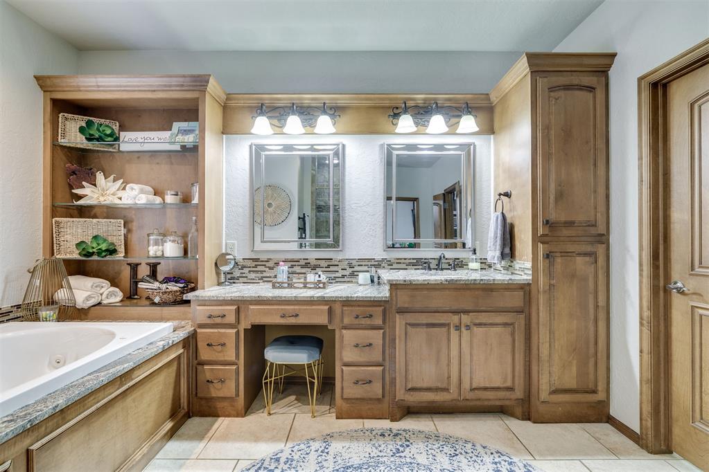 11012 Autumn Road Property Photo 37