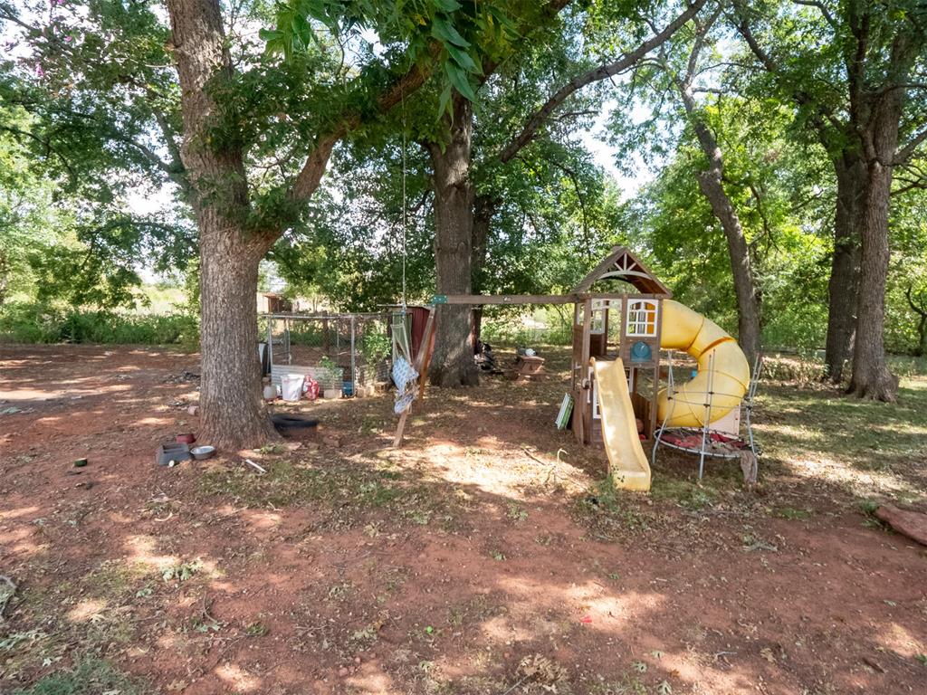 23515 Us Highway 177 Property Photo 4