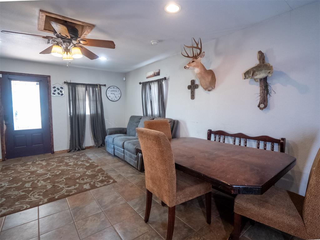 23515 Us Highway 177 Property Photo 7