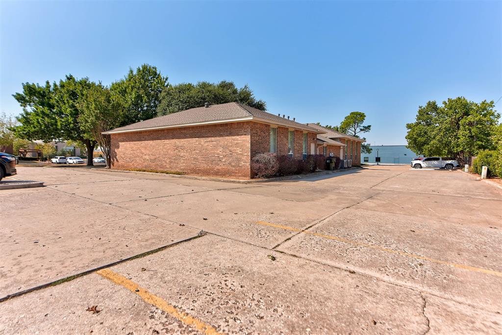 2433 Wilcox Drive Property Photo 32