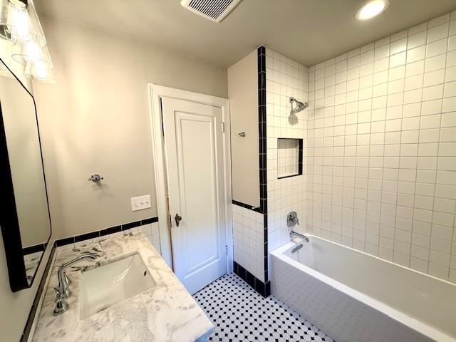709 Nw 42nd Street Property Photo 26