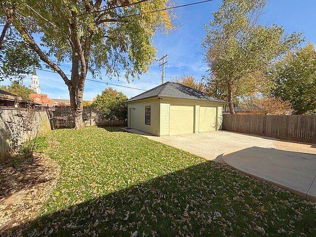 709 Nw 42nd Street Property Photo 31