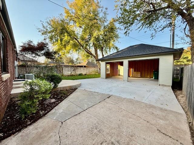 709 Nw 42nd Street Property Photo 33