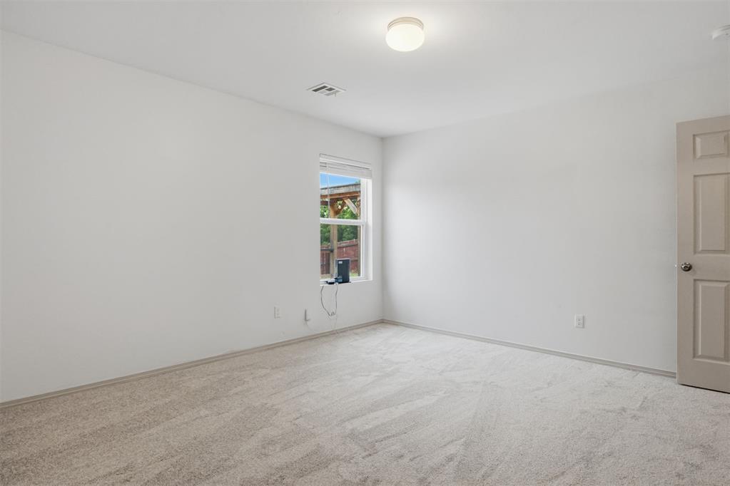 1404 Sandstone Drive Property Photo 8