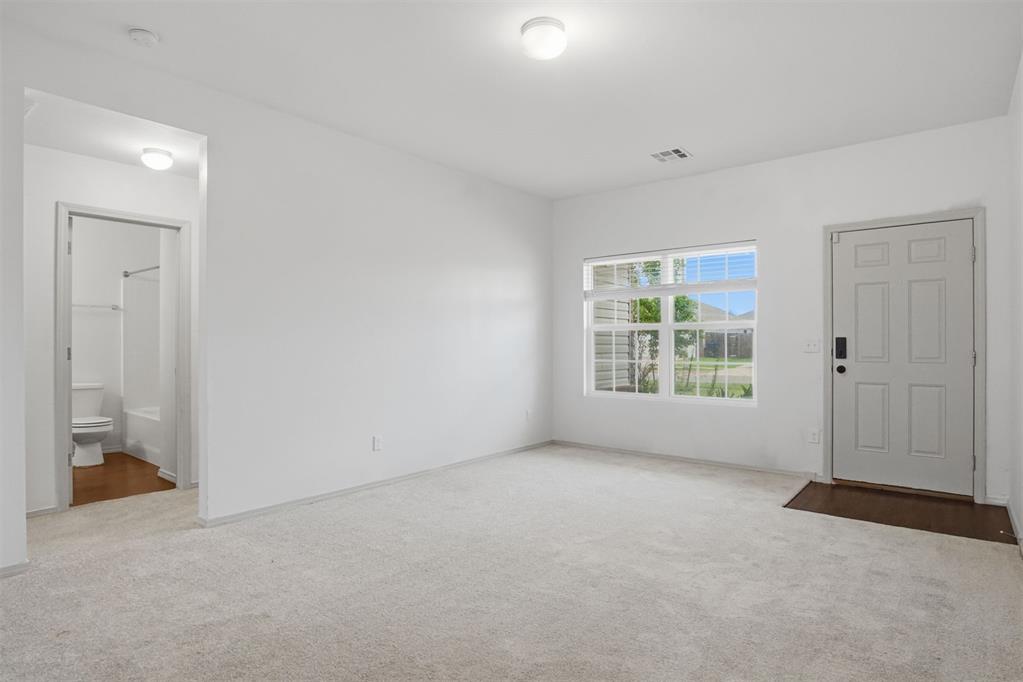1404 Sandstone Drive Property Photo 15