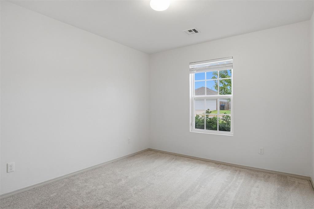 1404 Sandstone Drive Property Photo 28