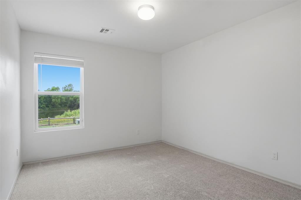 1404 Sandstone Drive Property Photo 30