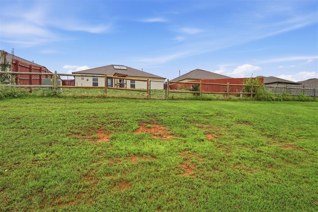 1404 Sandstone Drive Property Photo 37