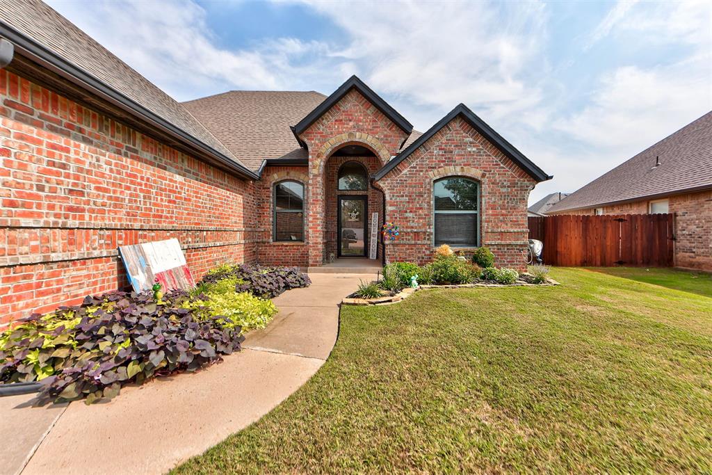 2716 Kathleens Crossing Property Photo 2