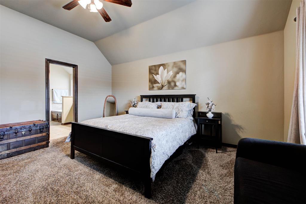 2716 Kathleens Crossing Property Photo 19