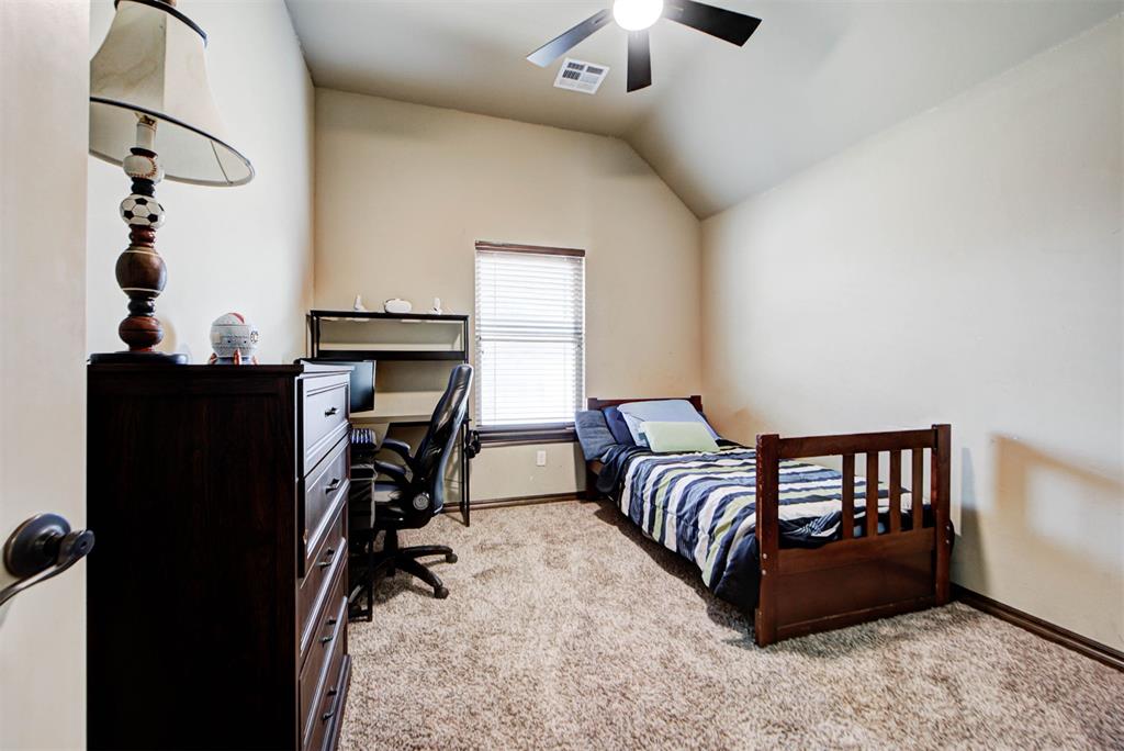 2716 Kathleens Crossing Property Photo 32